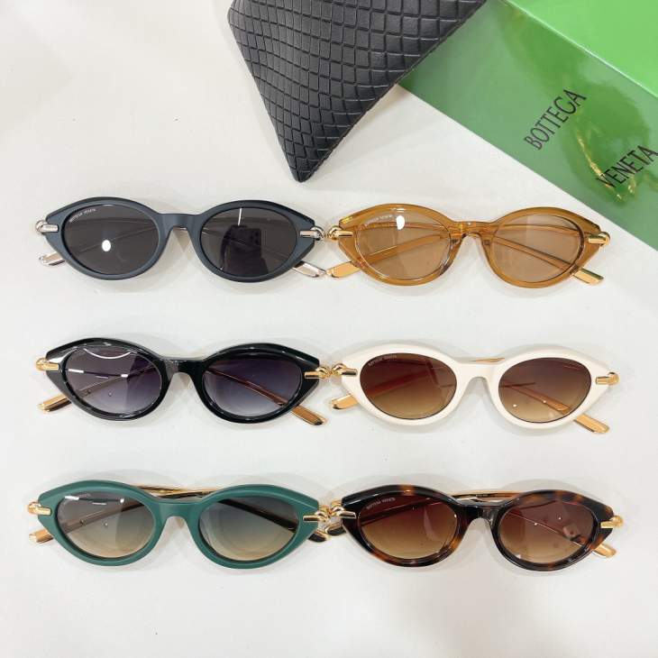 Picture of Bottega Veneta Sunglasses _SKUfw80050224fw